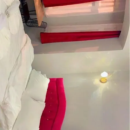 מלון דירות Aymila Apart